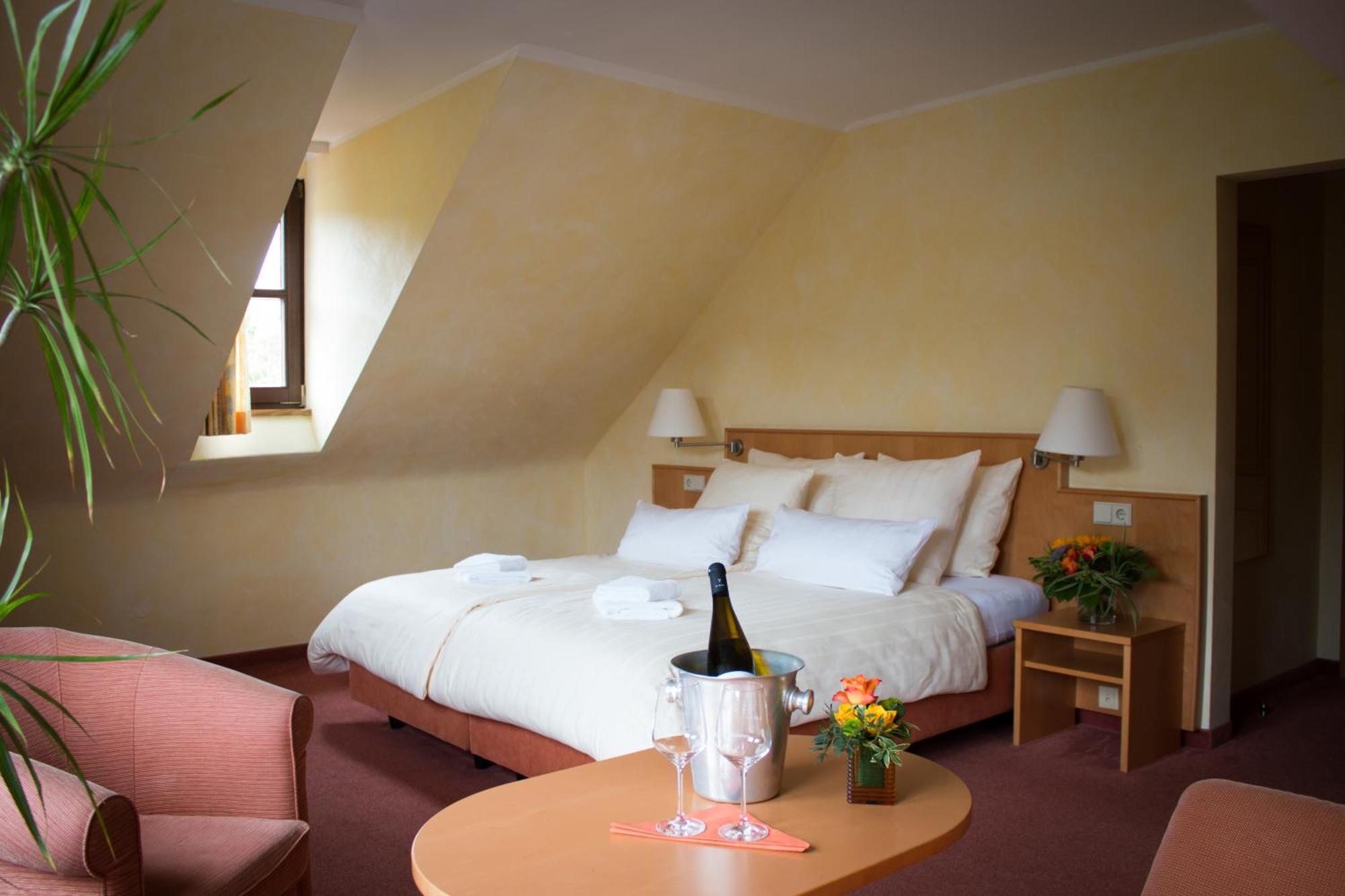 קייזרסלאוטרן Hotel Bremerhof חדר תמונה