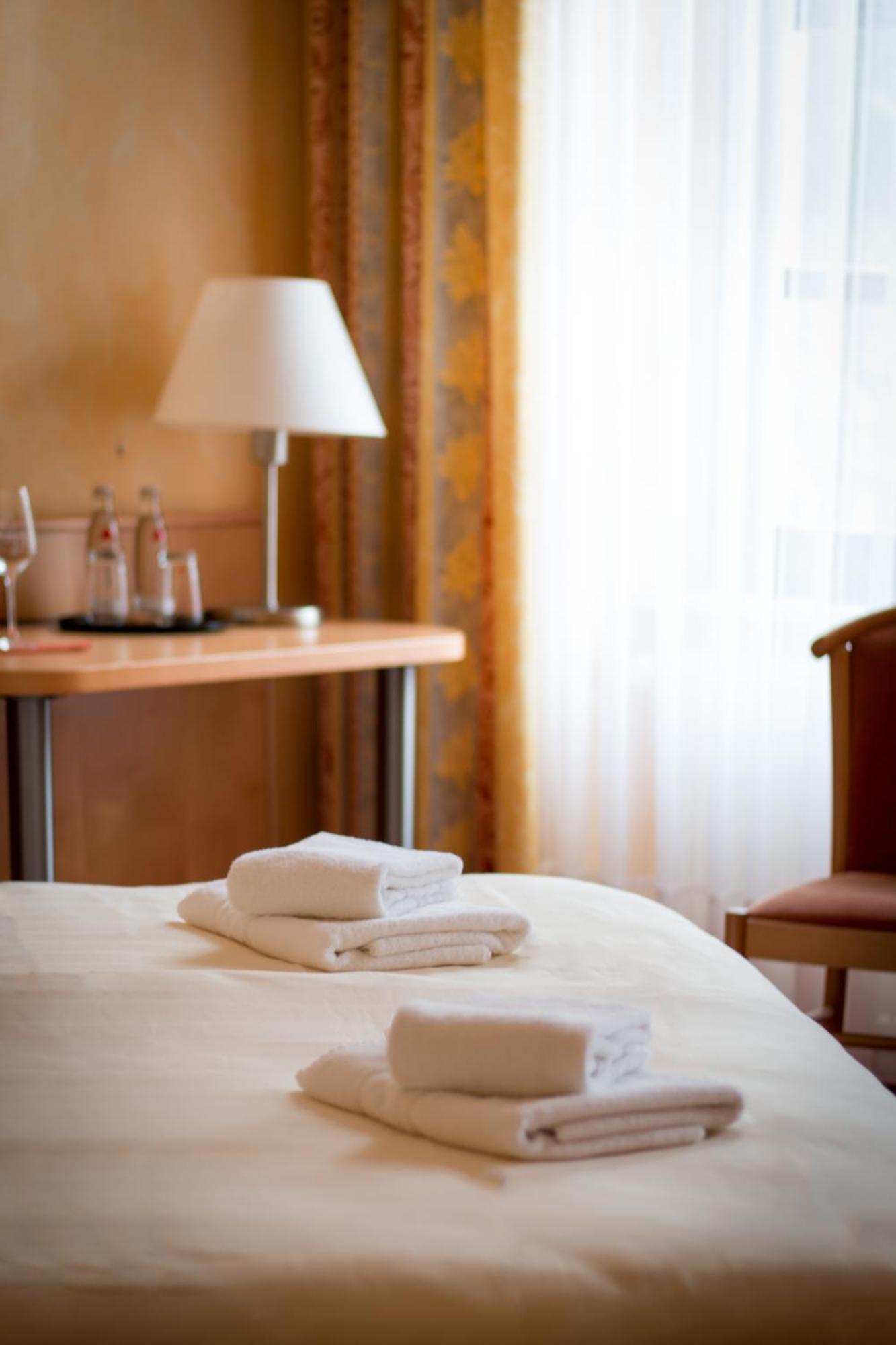 קייזרסלאוטרן Hotel Bremerhof חדר תמונה