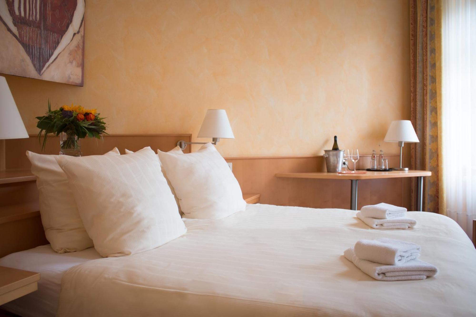 קייזרסלאוטרן Hotel Bremerhof חדר תמונה